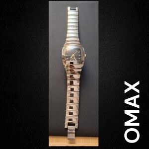 OMAX Gold and Silver Men's Vintage Watch